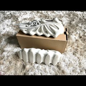 Yeezy 450 ( Cloud-White)